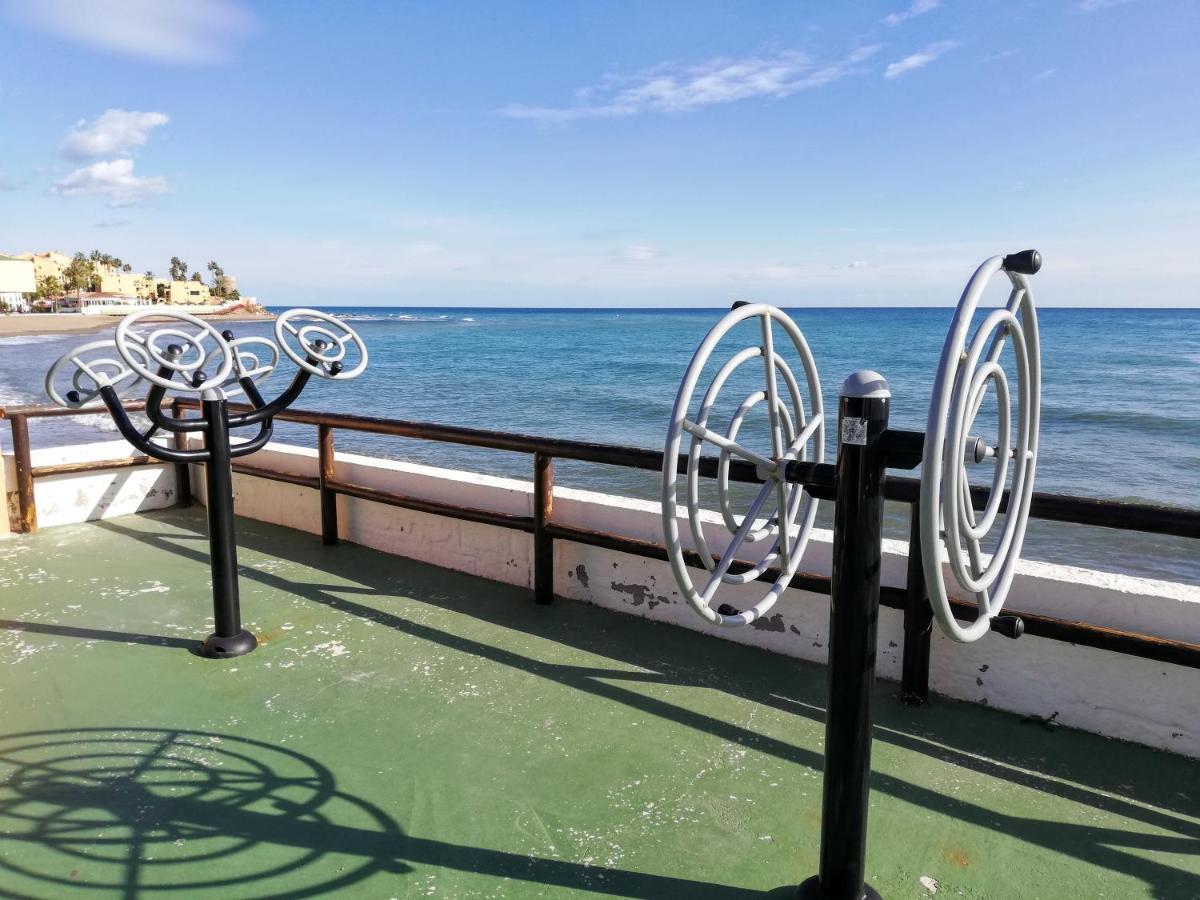 Apartamento Mar Azul, Primera Linea De Playa Sitio de Calahonda Luaran gambar